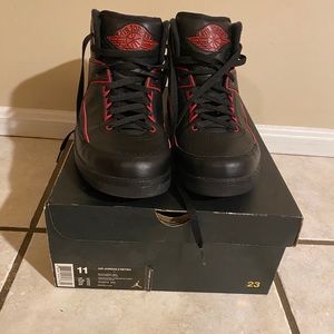 Air Jordan 2 Retro Sneakers